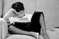 pix-boy-reading